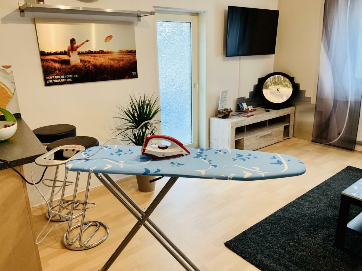 Schoenes Apartment Terrasse 2P. Stadtnah Wuerzburg Wlan מראה חיצוני תמונה